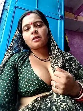 Snapshot of Hot_komal1 chatting on 11/20/25, 11:21 Hot komal1 online show from 11/20/25, 11:21