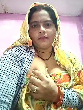 Snapshot of Hot_komal1 chatting on 11/20/25, 11:37 Hot komal1 online show from 11/20/25, 11:37