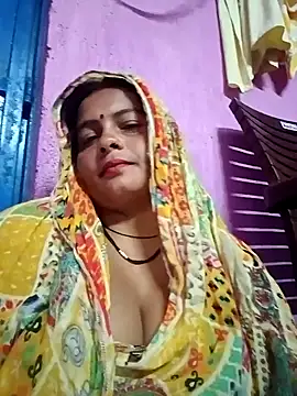 Snapshot of Hot_komal1 chatting on 11/21/25, 09:02 Hot komal1 online show from 11/21/25, 09:02