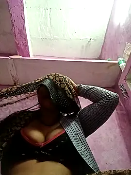 Snapshot of Hot_komal1 chatting on 11/22/25, 10:42 Hot komal1 online show from 11/22/25, 10:42