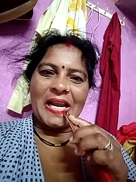 Snapshot of Hot_komal1 chatting on 11/27/25, 09:17 Hot komal1 online show from 11/27/25, 09:17