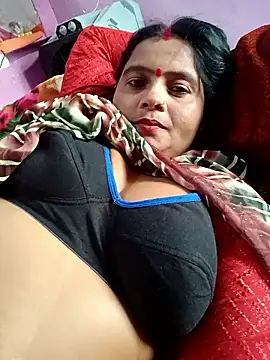 Snapshot of Hot_komal1 chatting on 12/05/25, 11:08 Hot komal1 online show from 12/05/25, 11:08