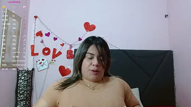 pamela echeverria online show from 05/05/26, 11:07