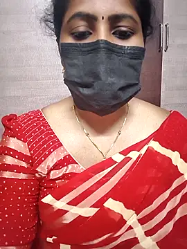 Snapshot of vasundhara26 chatting on 10/26/25, 08:48 vasundhara26 online show from 10/26/25, 08:48