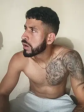 Snapshot of Alexsexygamer chatting on 09/23/25, 01:08 Alexsexygamer online show from 09/23/25, 01:08