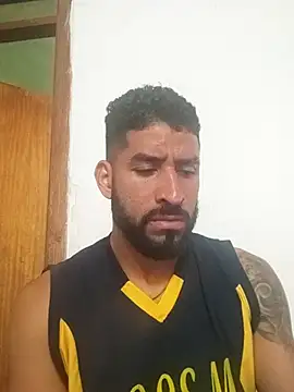 Snapshot of Alexsexygamer chatting on 09/25/25, 02:32 Alexsexygamer online show from 09/25/25, 02:32