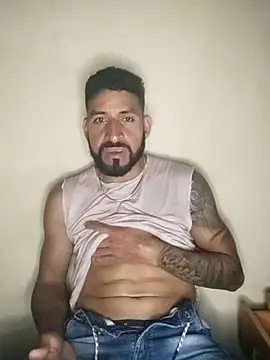 Snapshot of Alexsexygamer chatting on 09/28/25, 01:11 Alexsexygamer online show from 09/28/25, 01:11