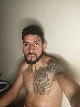 Snapshot of Alexsexygamer chatting on 10/11/25, 02:44 Alexsexygamer online show from 10/11/25, 02:44