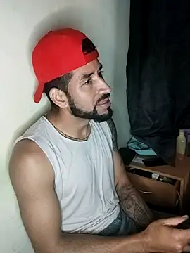 Snapshot of Alexsexygamer chatting on 10/14/25, 12:44 Alexsexygamer online show from 10/14/25, 12:44