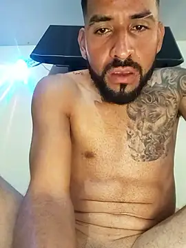 Snapshot of Alexsexygamer chatting on 10/20/25, 05:19 Alexsexygamer online show from 10/20/25, 05:19