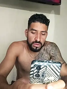 Snapshot of Alexsexygamer chatting on 10/25/25, 07:52 Alexsexygamer online show from 10/25/25, 07:52