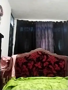 Snapshot of catrina_love chatting on 05/23/26, 03:05 catrina love online show from 05/23/26, 03:05