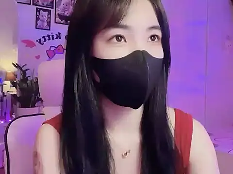 keelinnn19 online show from 10/02/25, 09:44