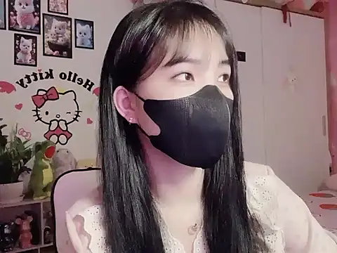 keelinnn19 online show from 10/16/25, 06:20