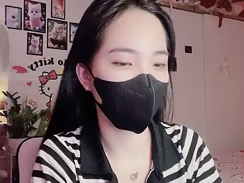 keelinnn19 online show from 10/20/25, 11:16