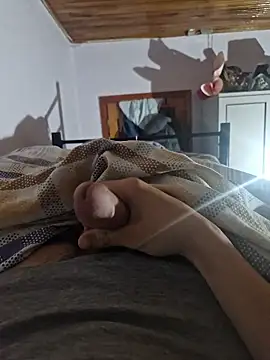 Snapshot of sikeraffetmez chatting on 11/01/25, 03:03 sikeraffetmez online show from 11/01/25, 03:03