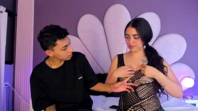 NickandAbby  online show from 07/11/26, 03:53