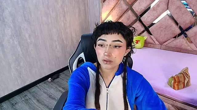 Snapshot of Babyyrasta666 chatting on 10/28/25, 03:43 Babyyrasta666 online show from 10/28/25, 03:43