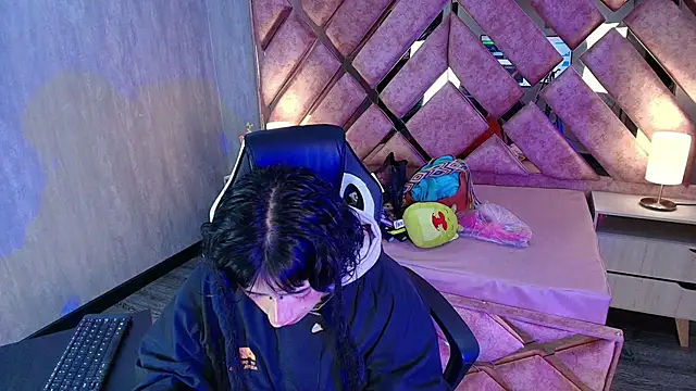 Babyyrasta666 online show from 11/27/25, 03:30