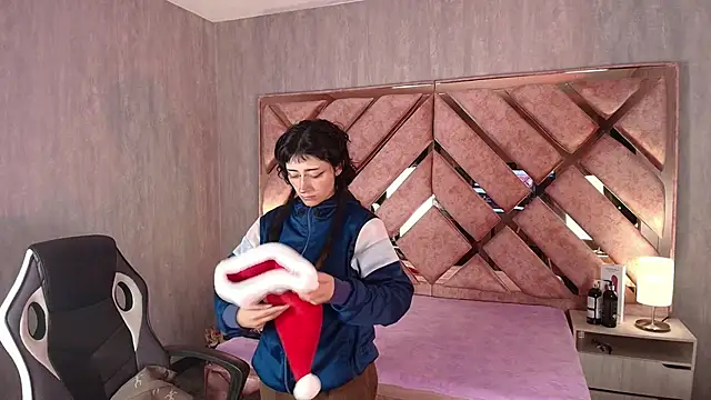 Babyyrasta666 online show from 12/14/25, 04:40