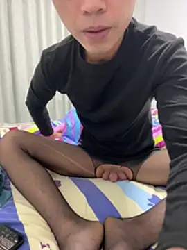 Snapshot of XiaojijiA chatting on 04/12/26, 03:28 XiaojijiA online show from 04/12/26, 03:28