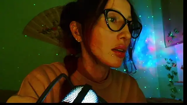 KiotoShine online show from 09/26/25, 10:36