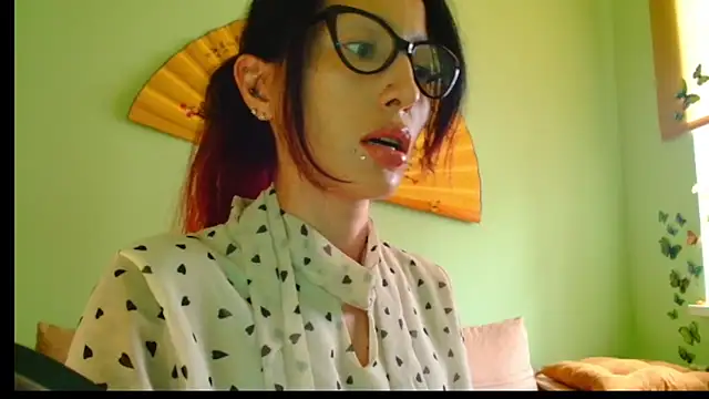 KiotoShine online show from 10/05/25, 09:29