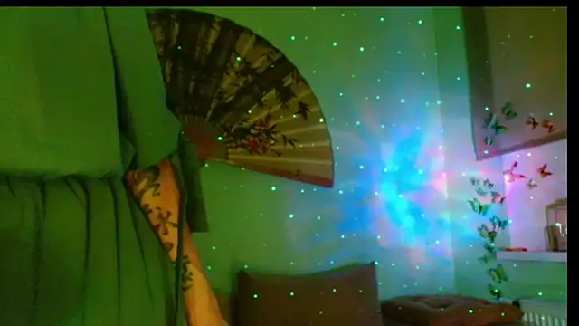 KiotoShine online show from 10/10/25, 04:17