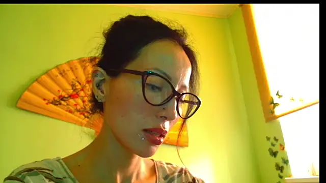 KiotoShine online show from 10/20/25, 09:43