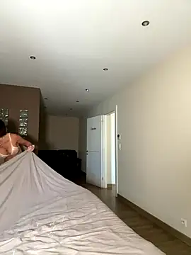 spycyfanny online show from 10/13/25, 10:15