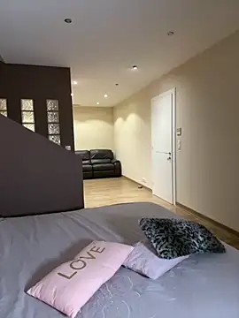 spycyfanny online show from 10/31/25, 04:19