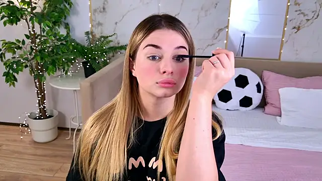 SweetyLicky online show from 07/20/26, 04:09