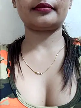 Snapshot of DPK25 chatting on 11/08/25, 03:23 DPK25 online show from 11/08/25, 03:23