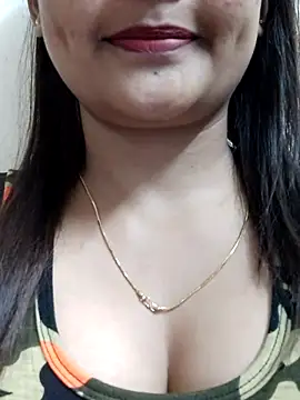 Snapshot of DPK25 chatting on 11/09/25, 03:32 DPK25 online show from 11/09/25, 03:32