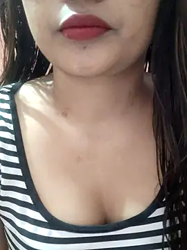 Snapshot of DPK25 chatting on 12/04/25, 10:24 DPK25 online show from 12/04/25, 10:24