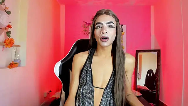 Katy bratz  online show from 05/25/26, 03:01