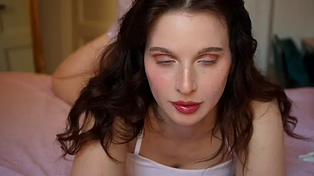 ellaa91 online show from 11/15/25, 01:40