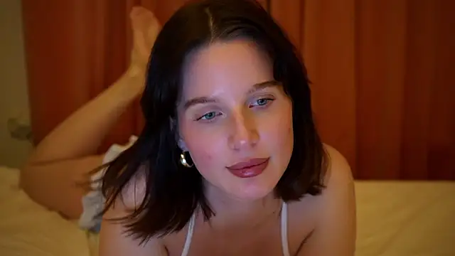 ellaa91 online show from 03/15/26, 07:42