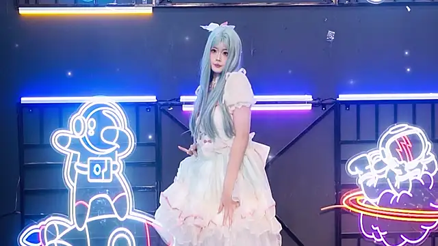 Snapshot of EYgirl222 chatting on 09/27/25, 08:47 EYgirl222 online show from 09/27/25, 08:47