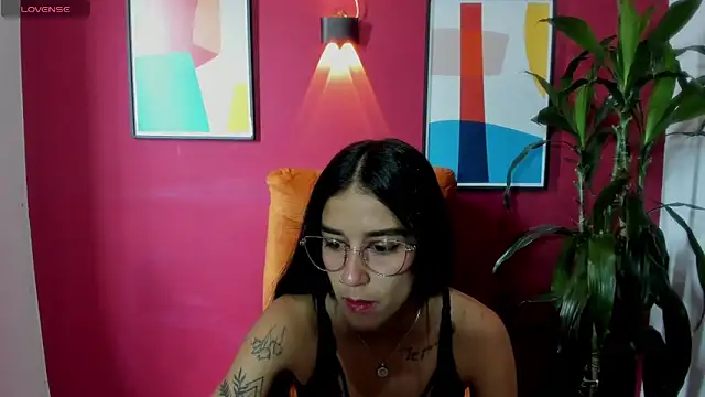 DanielaMonroe online show from 10/10/25, 05:45