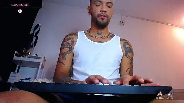 LickMyInk online show from 11/24/25, 02:22