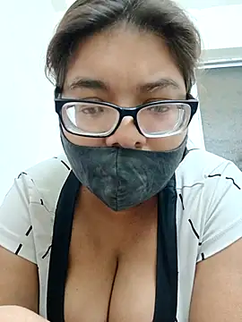 Elie couple143 online show from 11/20/25, 06:29