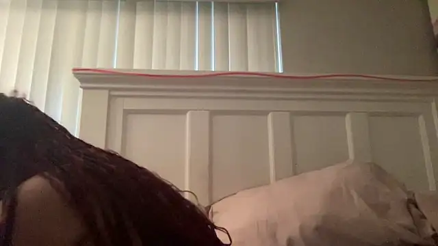 sweetnjuicyyy online show from 09/09/25, 01:16