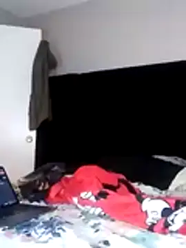 Snapshot of sweetnjuicyyy chatting on 10/28/25, 07:16 sweetnjuicyyy online show from 10/28/25, 07:16