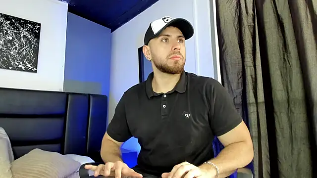 Maximo Wolff online show from 09/19/25, 08:20