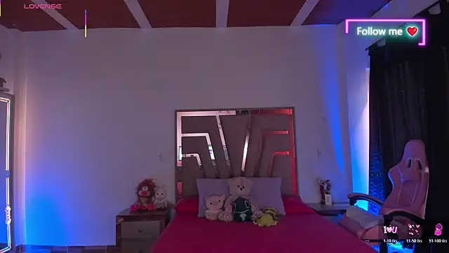 lunaarose online show from 06/04/26, 02:45