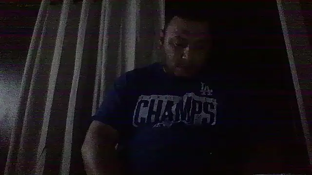 Snapshot of raredick chatting on 04/14/26, 04:29 raredick online show from 04/14/26, 04:29