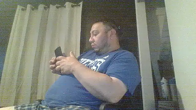 Snapshot of raredick chatting on 04/23/26, 04:03 raredick online show from 04/23/26, 04:03