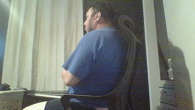 Snapshot of raredick chatting on 05/16/26, 03:47 raredick online show from 05/16/26, 03:47