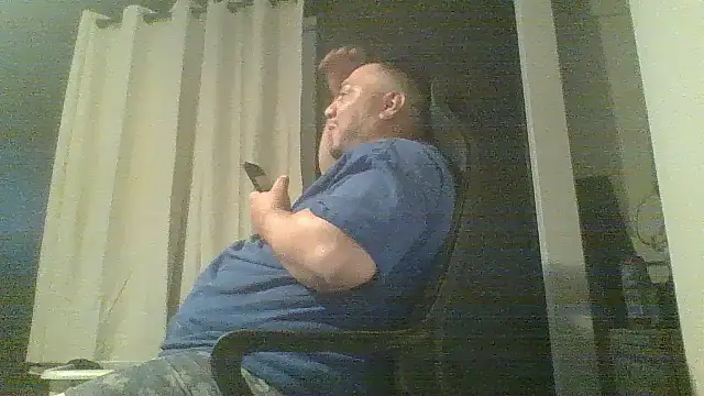 Snapshot of raredick chatting on 05/28/26, 04:21 raredick online show from 05/28/26, 04:21